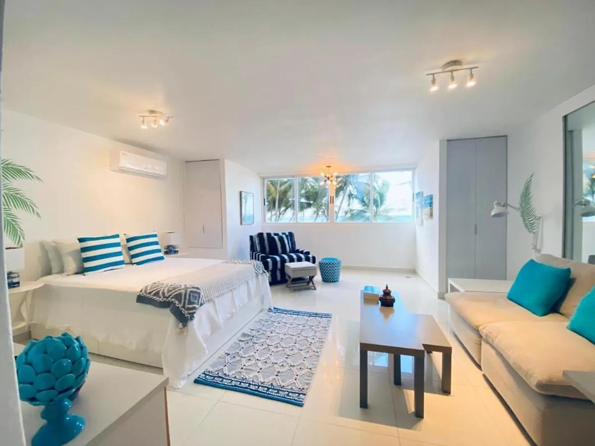 公寓 Kasa Las Palmas Ocean View Beachfront Condo Pool 圣胡安