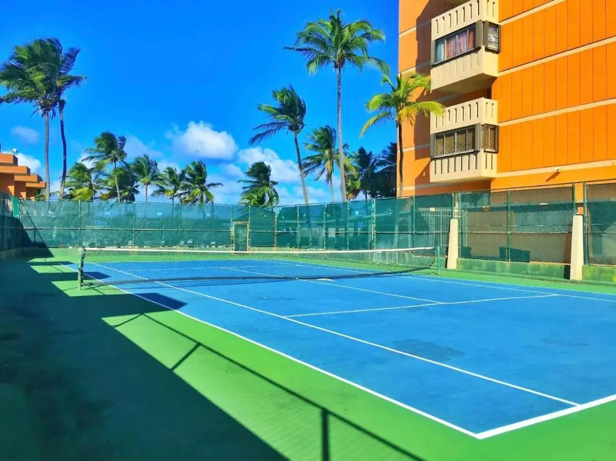 Kasa Las Palmas Ocean View Beachfront Condo Pool 圣胡安